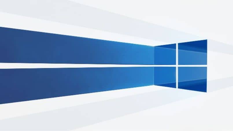 كيفية فتح نافذة أوامر CMD في نظام التشغيل Windows 10 داخل مجلد