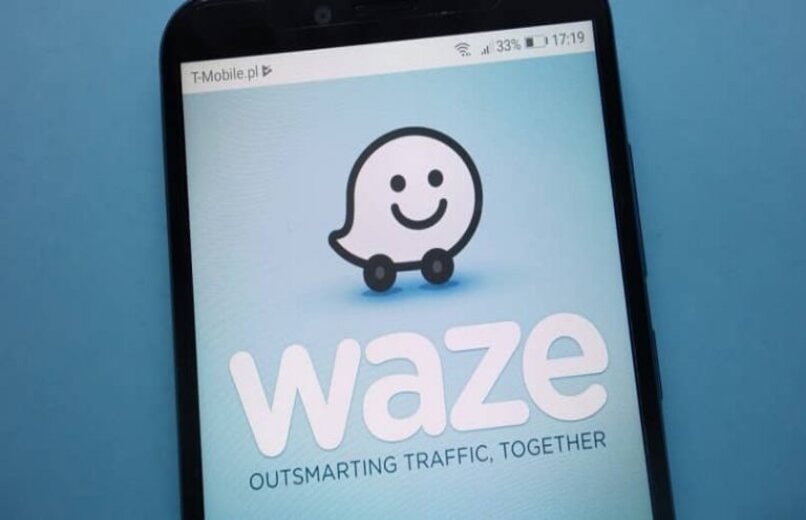 كيف تغير صوت ولغة Waze؟ - التكوين والتخصيص
